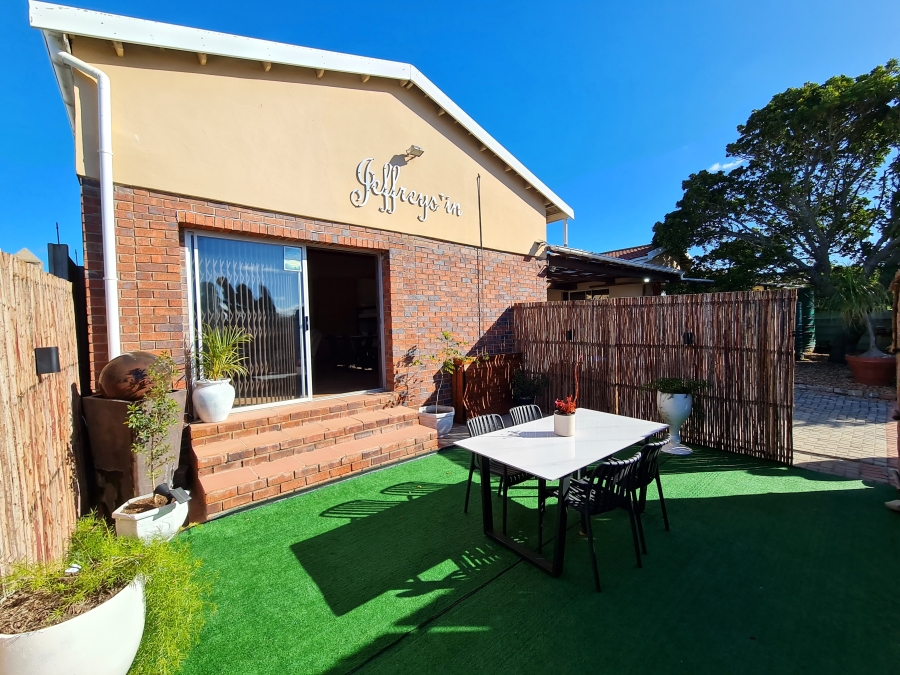 4 Bedroom Property for Sale in Aston Bay Eastern Cape